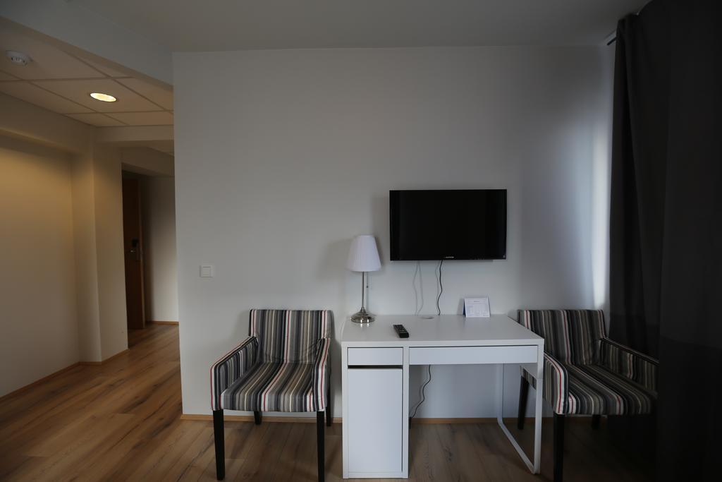 100 Iceland Hotel Reykjavík Rum bild